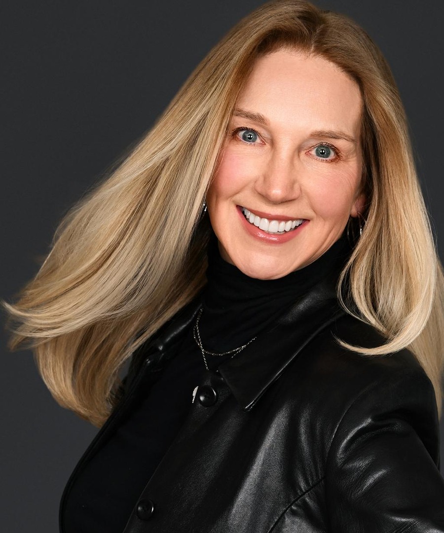 Dr Melissa Zettler, DDS, AAACD